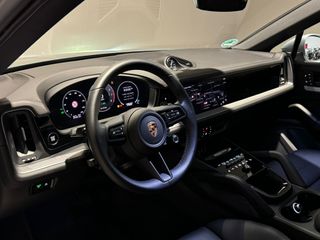 Porsche Cayenne 2024