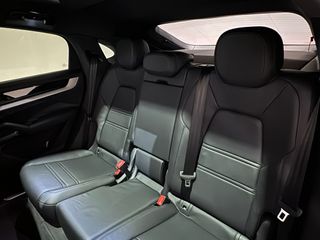 Porsche Cayenne 2024