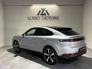 Porsche Cayenne 2024