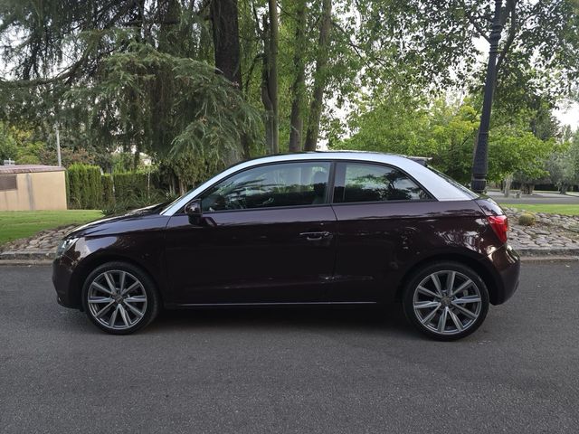 Audi A1 1.6 TDI 90cv S-Tronic