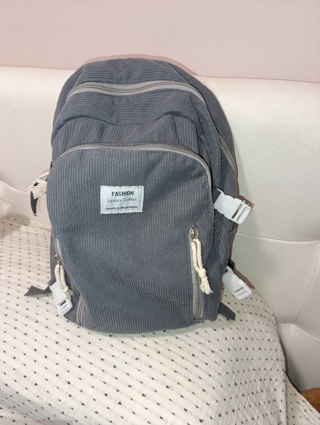 Mochila gris - Corduroy