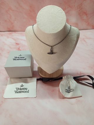 Collar Vivienne Westwood Plata
