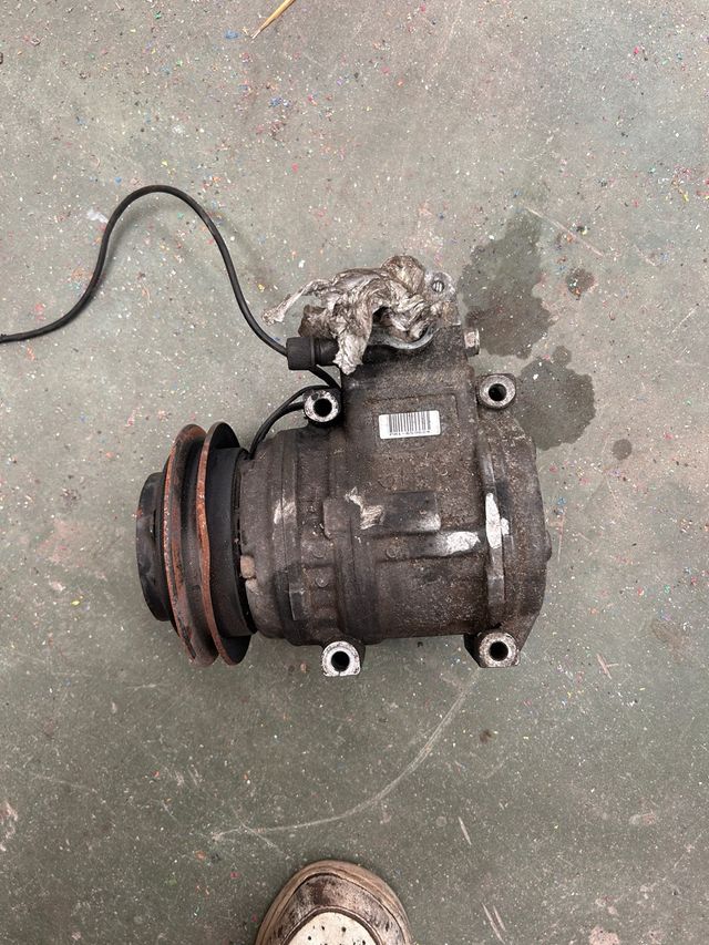 Compresor A/C Land Rover Discovery 1