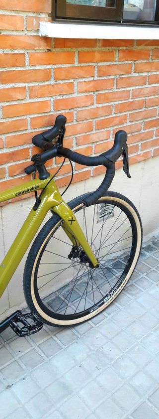 CANNONDALE SUPERSIX EVO GRAVEL 2024. Talla M