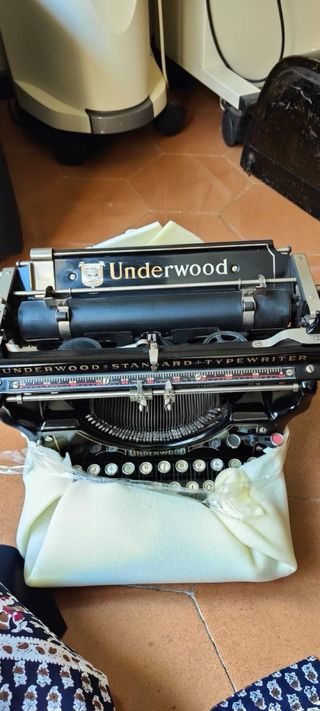 Máquina escribir antigua Underwood