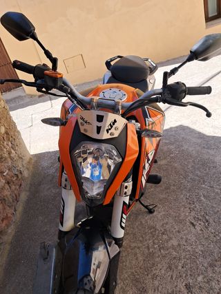 KTM Duke 125 (2011) - 43000km