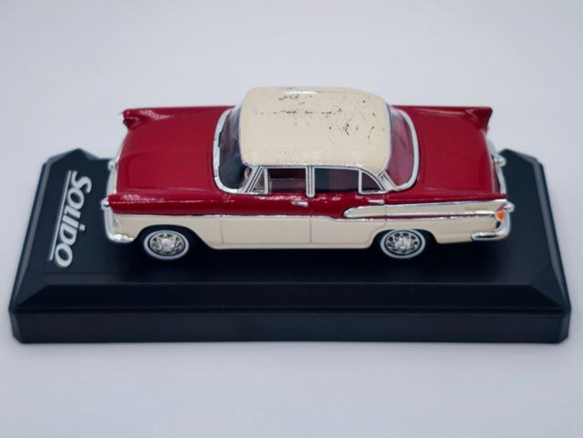 SIMCA CHAMBORD 1958 1:43 SOLIDO 4561