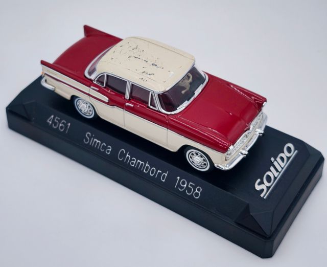 SIMCA CHAMBORD 1958 1:43 SOLIDO 4561