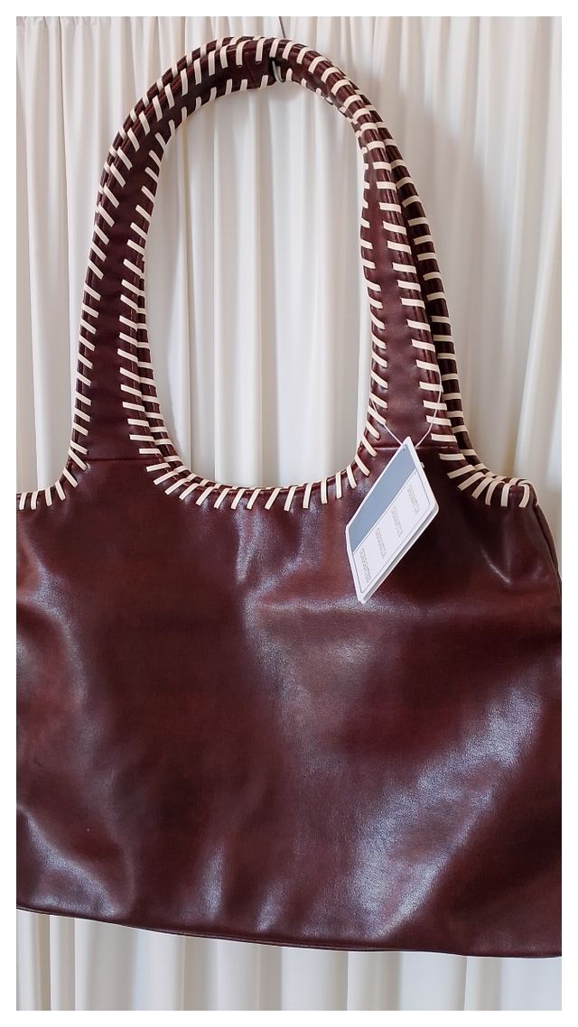 Bolso marrón de hombro