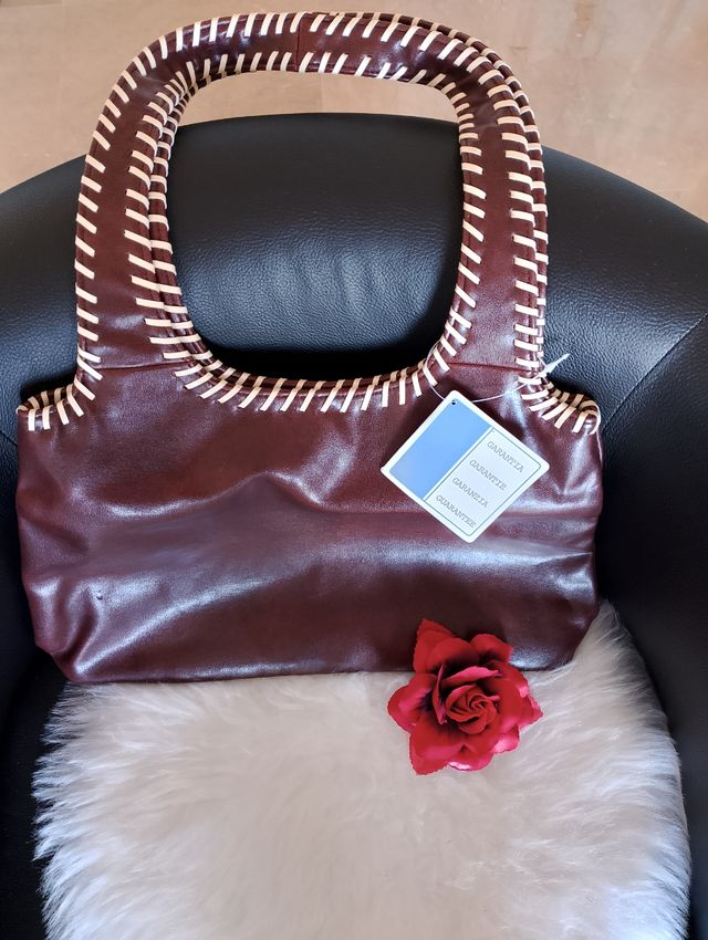 Bolso marrón de hombro