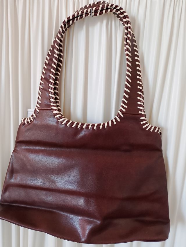 Bolso marrón de hombro