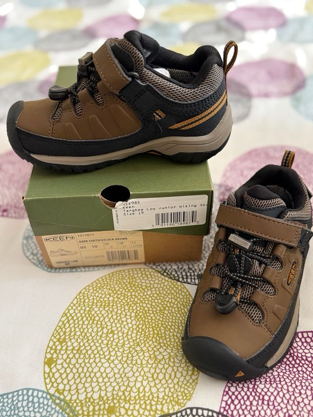 Bota Keen niño trekking marrón waterproof .