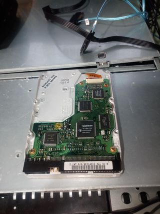 2 Discos Duros Vintage 2GB IDE