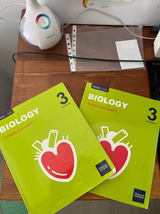 Biology & Geology 3º ESO inicia Dual Volume 1: ...