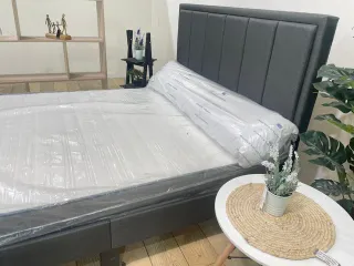 Cama gris - cabecera capitoné