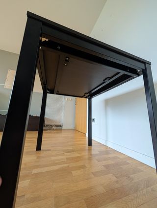 Mesa VANGSTA
 comedor negra/marrón - extensible