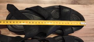 Sandalias Reebok EasyTone negras