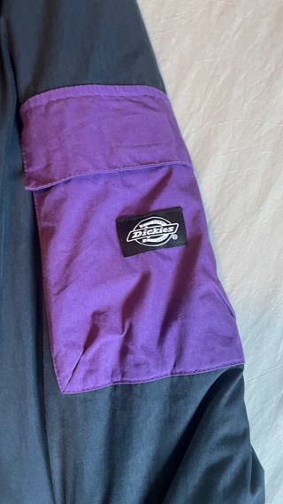 Cazadora Dickies negra y morada - M