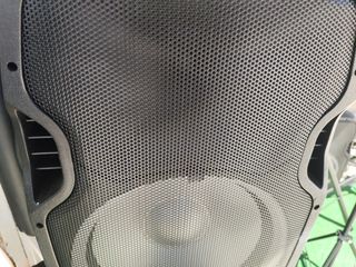 Altabox autoamplificdo 15" 400/500w