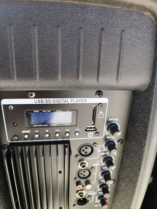 Altabox autoamplificdo 15" 400/500w