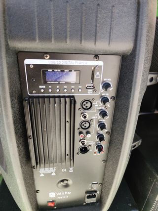 Altabox autoamplificdo 15" 400/500w