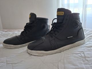 Botas moto Moore