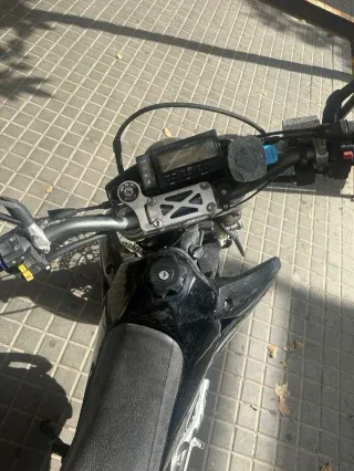 Suzuki 400 SM (2008) - Moto