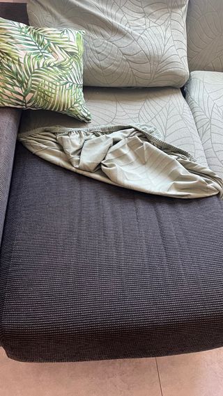 Sofá chaiselongue negro