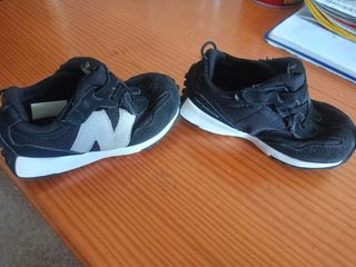 Zapatillas New Balance 327 bebé