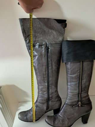 Botas altas grises mujer