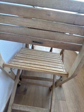 Mesa y 2 sillas terraza -madera marrón