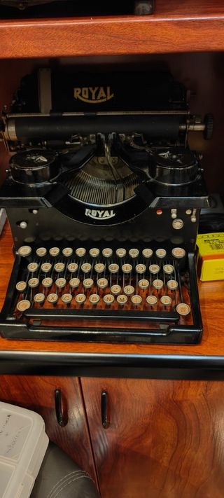 Máquina escribir Royal Antigua
