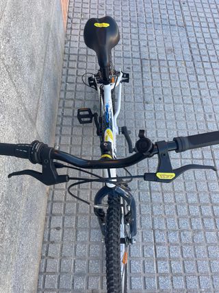 Bicicleta Rockrider 20" Niño 6-9 años