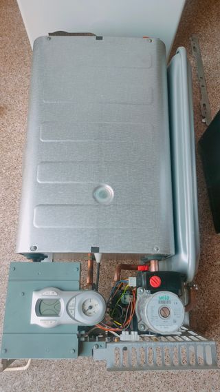 Caldera Ferroli Domiproject F24 N