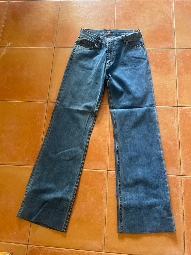 Vaqueros acampanados mujer