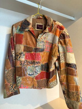 Ropa de mujer variada