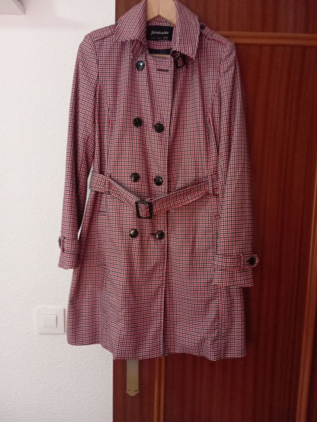 Gabardina roja cuadros talla S