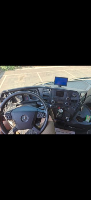 Camión mercedes actros 1845 
