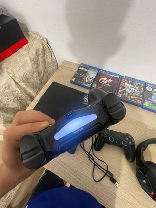PS4 Slim (PlayStation 4) - 2 mandos