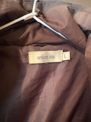 Ropa de mujer variada