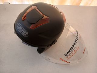 Casco nuevo