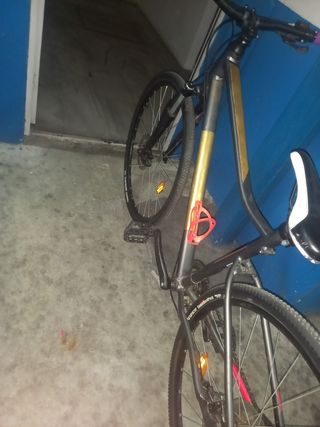 Bicicleta montaña 27,5 como nueva