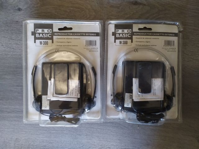 2 Walkman PRO BASIC W-300 *NUEVOS*