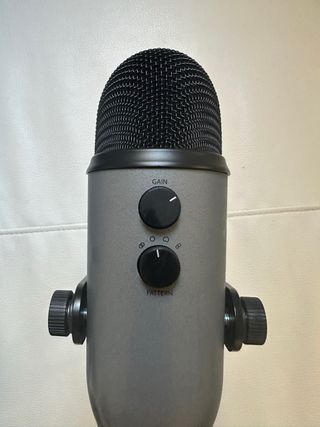 Micrófono Blue Yeti USB Gris + cable USB-C