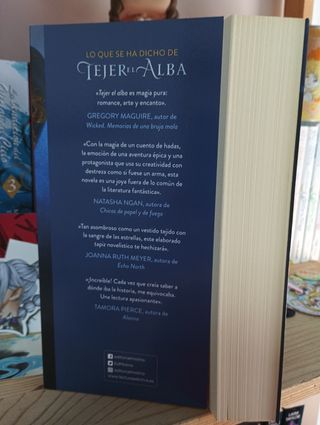 LIBRO: "Tejer el alba" Elizabeth Lim