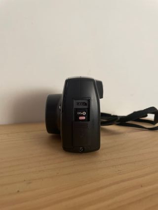 Pentax Zoom 105-R negra (para reparar)