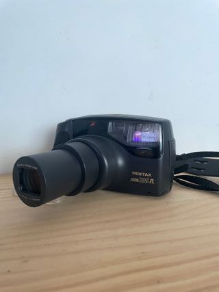 Pentax Zoom 105-R negra (para reparar)