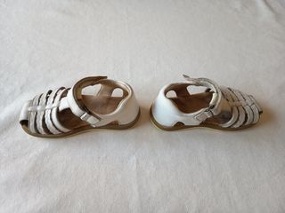 Regalo sandalias Pablosky niña 24