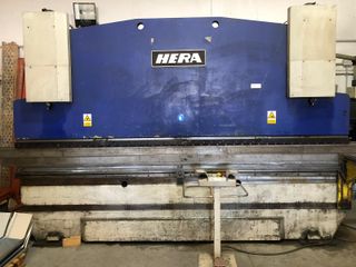 Plegadora HERA 4m 220Tn CNC