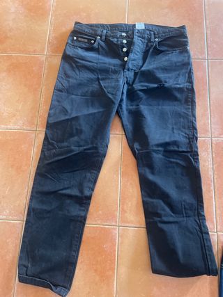 Vaqueros Calvin Klein negros